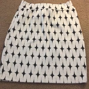 Black and White Patterned Skirt